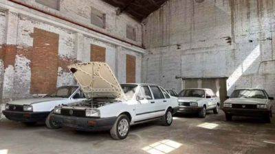 В Китае найден склад с брошенными новыми Volkswagen (фото) - autocentre.ua - Китай - Santana