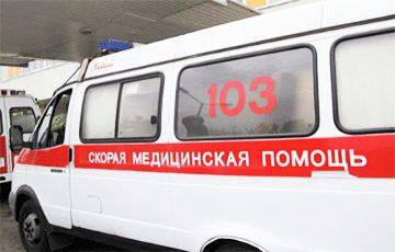В Несвиже девятилетний мальчик завел машину: авто прижало мать - charter97.org - Белоруссия