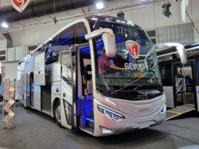 В Европу пришли египетские автобусы Geyushi - autocentre.ua - Брюссель - Египет