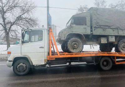 В Киеве замечен раритетный вездеход НАТО - autocentre.ua - Киев - Германия - Mercedes-Benz