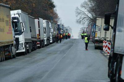 Украина и Польша договорились о частичной разблокировке границы: подробности - autocentre.ua - Украина - Польша - Варшава - Дорогуск