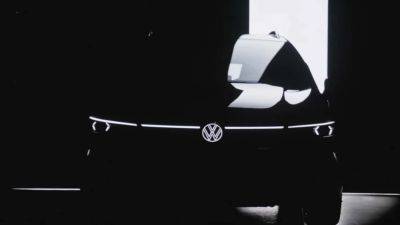 Volkswagen Golf - Томас Шефер - Обновленный Volkswagen Golf показался на первом тизере - autocentre.ua