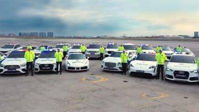 В Турции конфискованные спорткары отдали патрульным полиции - auto.24tv.ua - Турция - Стамбул