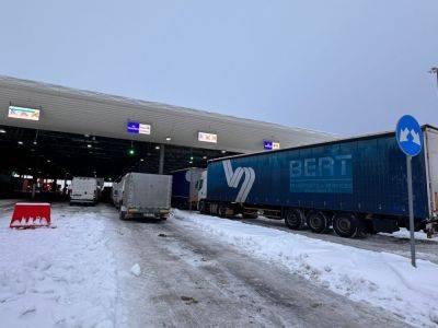 Разблокировано движение грузовиков на пропускном пункте «Угринов-Долгобичув» с Польшей - autocentre.ua - Украина - Польша
