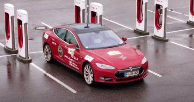 Образцовая надежность: как выглядит Tesla Model S с пробегом почти 2 млн км (видео) - focus.ua - Украина - Китай - Германия - Сша - Марокко