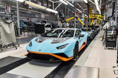 Lamborghini первой в отрасли вводит 4-дневную рабочую неделю. И повышает премии! - kolesa.ru