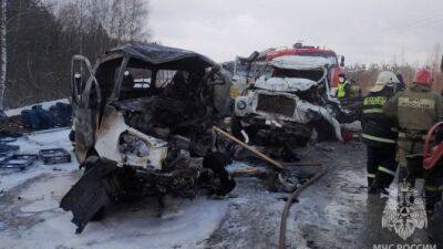 Автомобиль загорелся после ДТП в Нижегородской области, водитель погиб - usedcars.ru - Нижегородская обл.