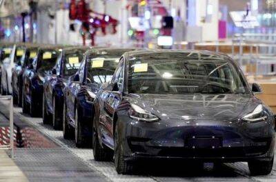 Ілон Маск - Tesla збільшить виробництво на заводі в Шанхаї - news.infocar.ua