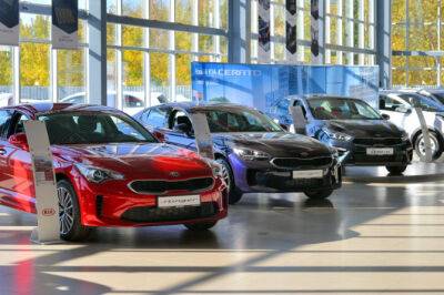 Российские дилеры Kia официально получили крупную партию импортных автомобилей - autostat.ru - Южная Корея