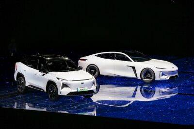 Geely пообещала выпустить семь новых моделей к 2025 году - kolesa.ru - Китай