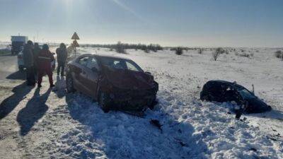 В Челябинской области столкнулись две иномарки, один человек погиб, один пострадал - usedcars.ru - Челябинская обл.