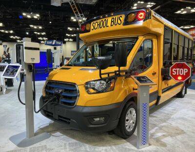 Ford построил электрический школьный автобус на базе E-Transit - autocentre.ua - Сша - Нью-Йорк - Бостон