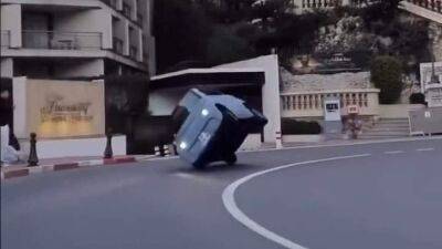 Городской электромобиль Citroen Ami перевернули на крутом повороте: видео - auto.24tv.ua - Франция - Монако - Княжество Монако