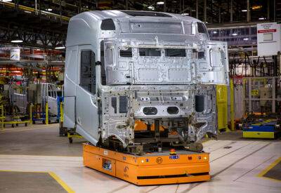 Роботизированному заводу Volvo Trucks исполнилось четверть века - autocentre.ua - Бразилия