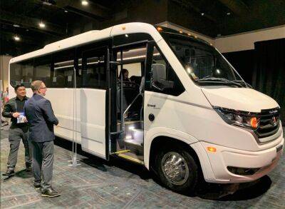 В Лас-Вегасе презентовали 32-местный автобус Marcopolo с бензиновым двигателем Ford V8 - autocentre.ua - Сша - Бразилия - Мексика - Las Vegas