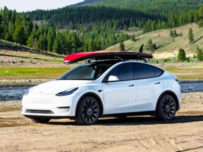 Tesla Model Y: самый продаваемый в мире электромобиль готовится к обновлению - kolesa.ru