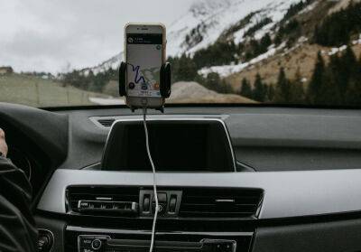 Зарядка айфона и айпада в авто – что нужно знать – советы водителям - apostrophe.ua - Украина