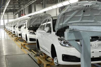С начала года было произведено почти 70 тысяч легковых автомобилей - autostat.ru - Россия