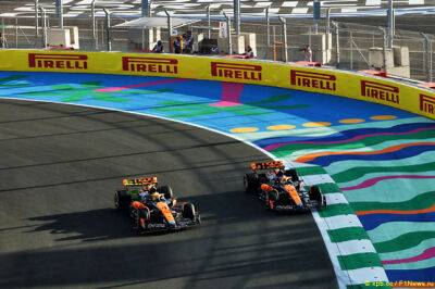 Зак Браун - Оскар Пиастри - Зак Браун: Гонщики соответствуют ожиданиям McLaren - f1news.ru - Мельбурн