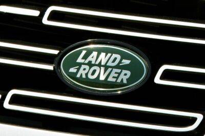 Тьерри Боллор - JLR опять лихорадит: Land Rover разделят на три бренда, Jaguar сильно подорожает - kolesa.ru