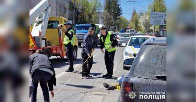 Смертельное ДТП в Хмельницком: водитель сбил двух военных и полицейскую - fakty.ua - Украина