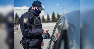 Как «правильно» говорить с инспектором: водителям рекомендовали ответы на провокационные вопросы полиции - fakty.ua - Украина