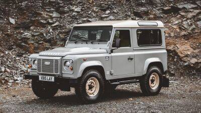 Классический Land Rover Defender вернулся в лимитированной версии Islay Edition - autocentre.ua