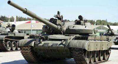 Волонтеры превращают трофейные российские танки Т-62 в тяжелые боевые машины пехоты - autonews.autoua.net - Украина - Россия - Алжир