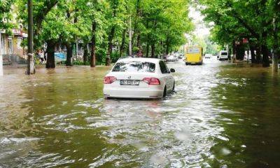 Правила безопасного вождения во время затоплений - apostrophe.ua - Украина - Херсонская обл.