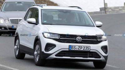 Появились новые шпионские фото обновленного VW T-Cross - auto.24tv.ua