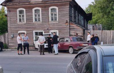 В Торжке после ДТП из-за пьяного водителя легковушка влетела в жилой дом - afanasy.biz - Тверь - Тверская обл.