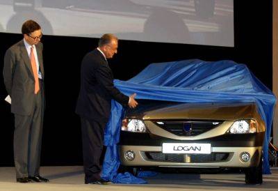 Dacia Logan - Автомобиль лишился половины деталей и стал сверхпопулярным - autocentre.ua - Румыния
