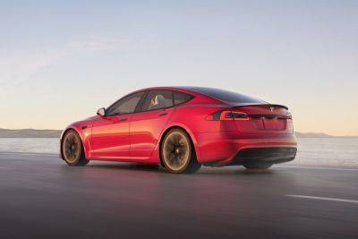 Tesla Model S Plaid установила новый мировой рекорд (видео) - autocentre.ua