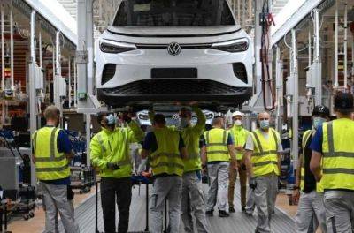 Volkswagen скоротить виробництво електромобілів через низький попит - news.infocar.ua - Китай - Сша