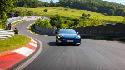 Tesla Model S установила рекорд Нюрбургринга среди серийных электромобилей - autocentre.ua