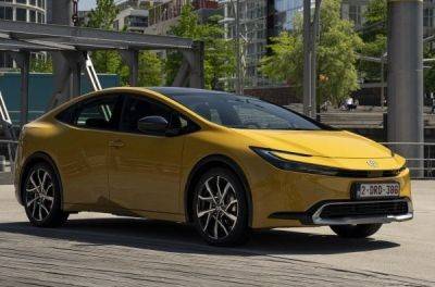 Toyota представила європейський Prius Plug-in Hybrid - news.infocar.ua