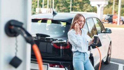 Электромобили в 2023 году поставят новый рекорд продаж - auto.24tv.ua