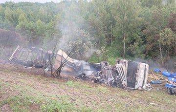 Под Витебском сгорел грузовик с опасным грузом - charter97.org - Белоруссия - Витебск - Латвия - Полоцк