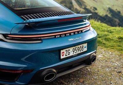 Porsche переведет на электродвигатели все модели, кроме культовой 911 - minfin.com.ua - Украина