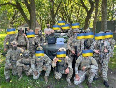 Киевский волонтер приобрел и передал ВСУ 50 автомобилей (фото) - autocentre.ua - Украина