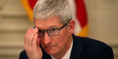Тим Кук - Система признала его ненадежным. CEO Apple Тим Кук получил отказ на заявку о получении Apple Card - biz.nv.ua - Украина - Сша