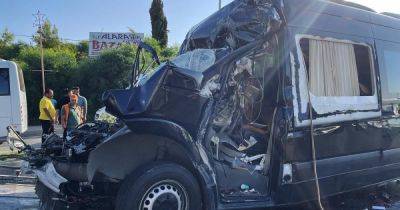 В Турции микроавтобус с туристами попал в ДТП: погибла украинка - dsnews.ua - Украина - Турция - республика Алания