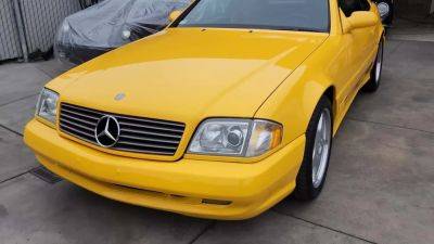 Посмотрите на редкий желтый Mercedes-Benz SL500 из 1990-х годов (видео) - autocentre.ua - Сша - Mercedes-Benz