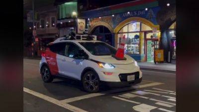 Хейтеры роботакси в Сан-Франциско выключают авто Waymo и Cruise дорожными конусами — ставят их на капот и убегают - itc.ua - Украина - штат Калифорния - Сан-Франциско - штат Аризона