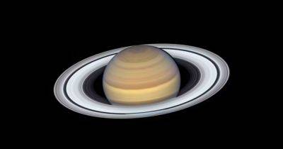 Странное явление на Сатурне: в атмосфере обнаружен ядовитый газ там, где его не должно быть - focus.ua - Украина