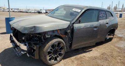 Новейший роскошный кроссовер BMW за $160 000 разбили вскоре после покупки (фото) - focus.ua - Украина - Usa - штат Аризона