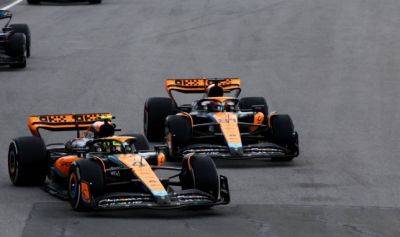 Льюис Хэмилтон - Оскар Пиастри - Гонщиков McLaren сравнили с Хэмилтоном и Баттоном - f1news.ru