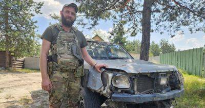 "И создал Бог Франки": бойцы показали авто, которое более года "воюет" на передовой (фоторепортаж) - focus.ua - Украина - Россия