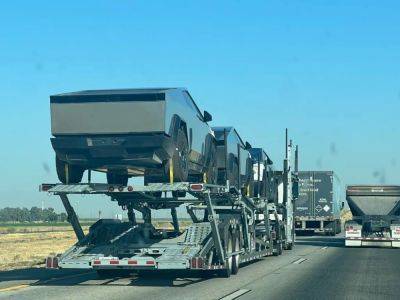 Автовозы с новенькими Tesla Cybertruck замечены на дорогах США (фото) - autocentre.ua - Сша - штат Калифорния - штат Техас