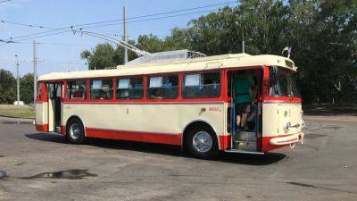 В Украине восстановили старейший действующий троллейбус - autocentre.ua - Украина - Ссср - Черновцы